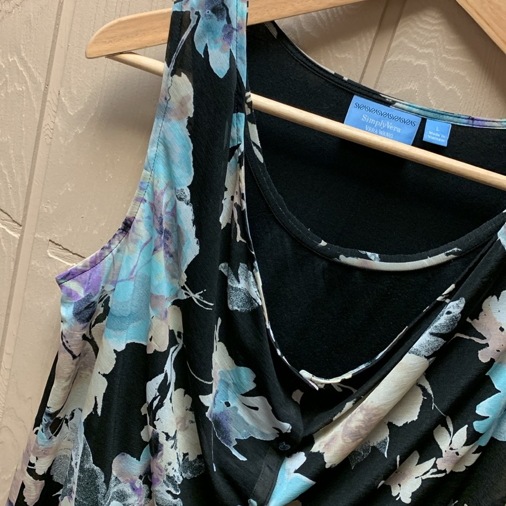 Simply Vera Wang Top - Picture 3 of 10